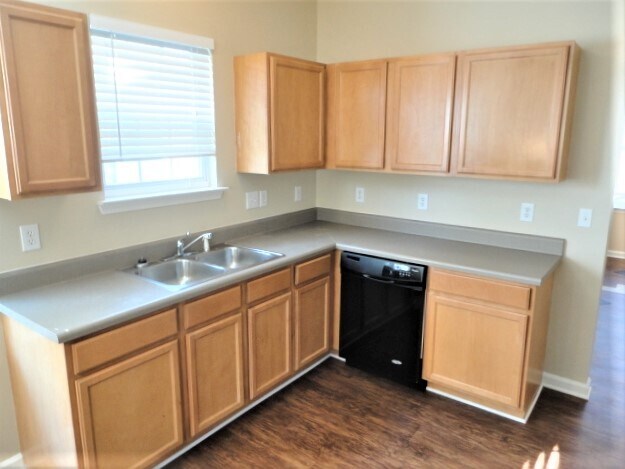Building Photo - 3127 Trassacks Drive