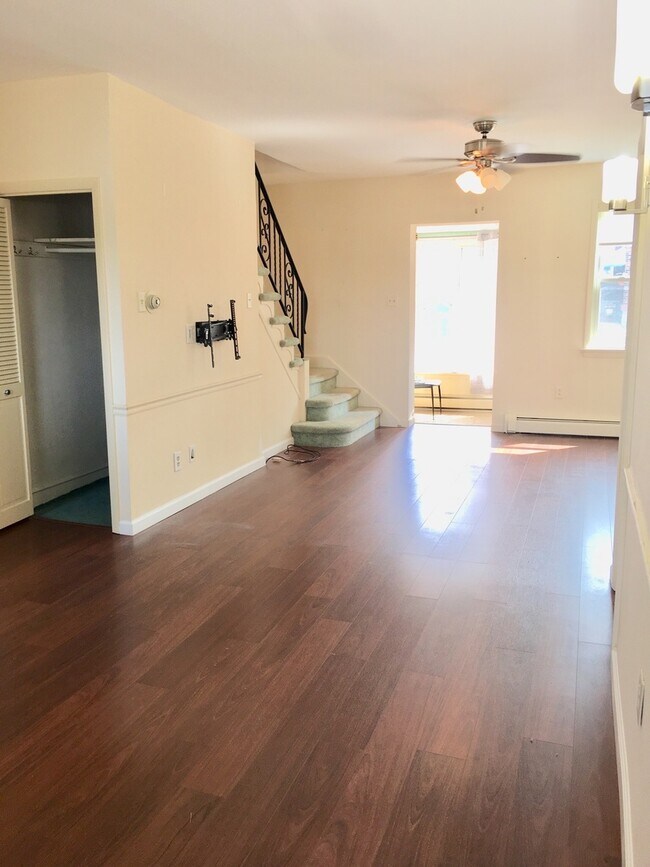 Foto del edificio - Lovely 2-Bed/1.5-Bath Home in Manayunk! Av...