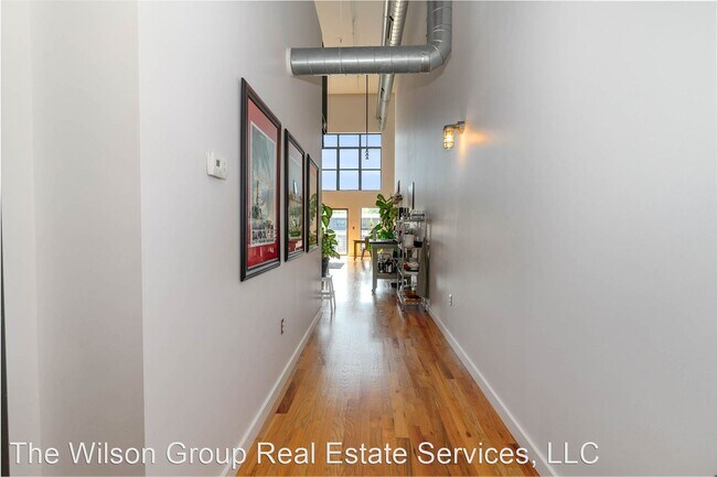 Building Photo - 2 br, 2 bath House - 1352 Rosa L. Parks - ...