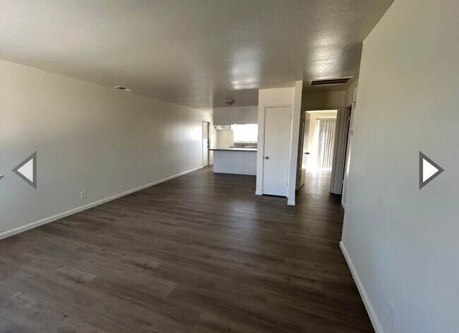 Foto del edificio - 1110 W Chestnut St