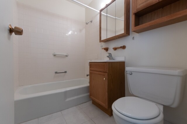 Building Photo - 5100 N Marine Dr