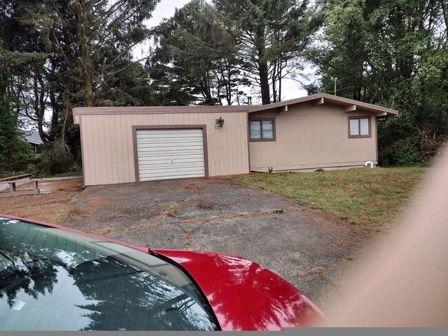 Building Photo - 2bd 1ba Home Located in Ocean Shores