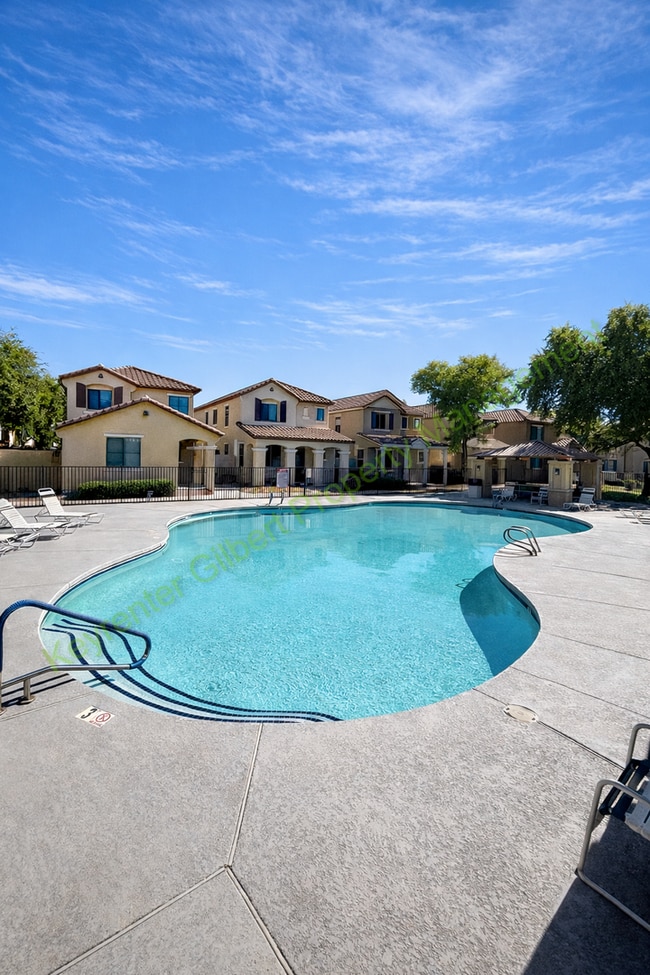 Building Photo - Modern Gilbert Home with Open Floor Plan & Private Yard – Minutes from Downtown Gilbert