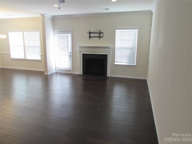 Foto del edificio - 7320 Gallery Pointe Ln