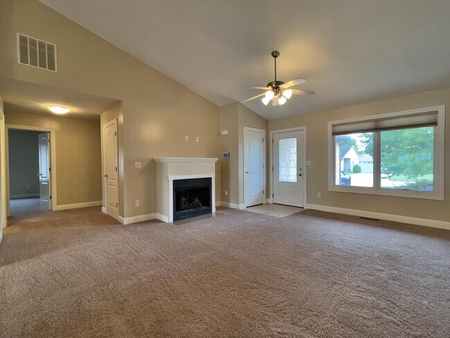 Building Photo - 4129 Highbury Dr
