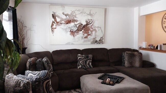 Foto del edificio - 12745 W Wakefield Dr