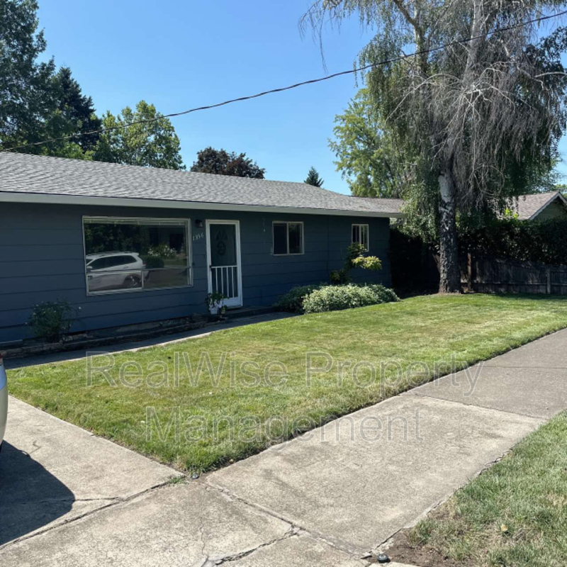 Primary Photo - 1356 Fortune Dr