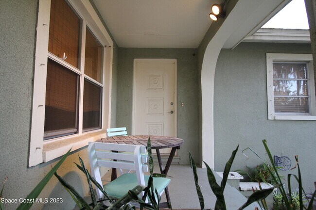 Foto del edificio - 2108 Oak St