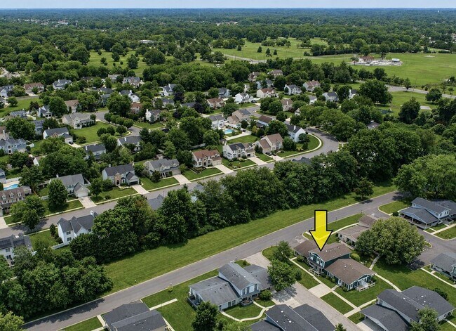 Foto del edificio - 64 Woodway Dr