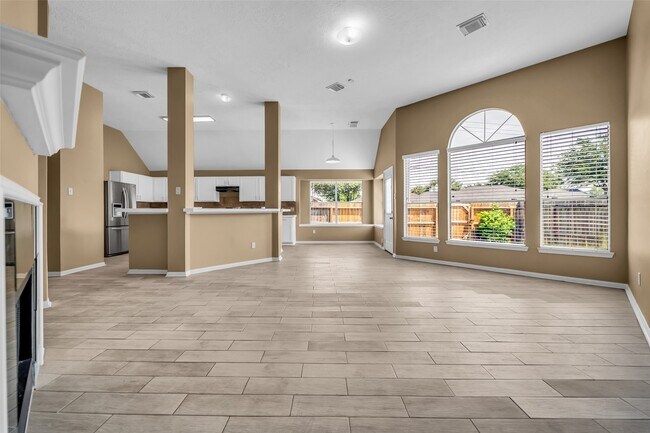 Foto del edificio - 1046 Willersley Ln