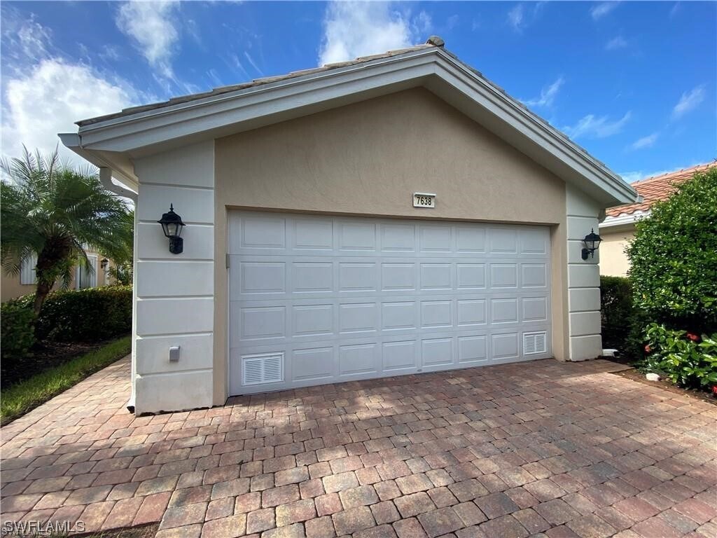 Primary Photo - 7638 Novara Ct