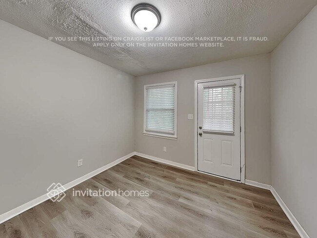 Foto del edificio - 415 Plainville Dr SW