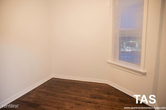 Foto del edificio - 3214 W North Ave