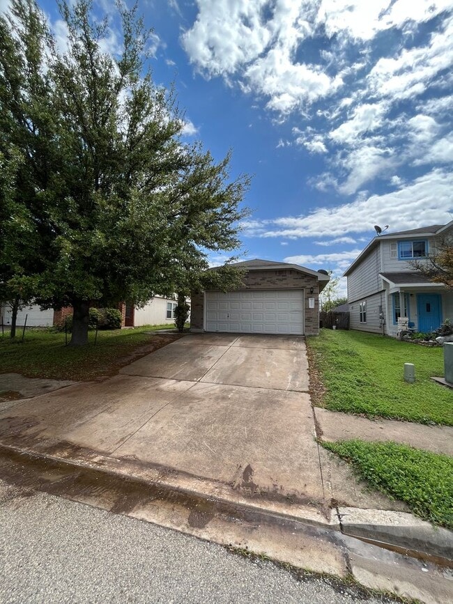 Building Photo - 3001 Caleb Dr