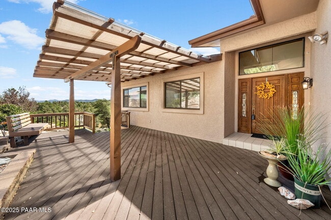 Building Photo - 2349 Loma Vista Dr