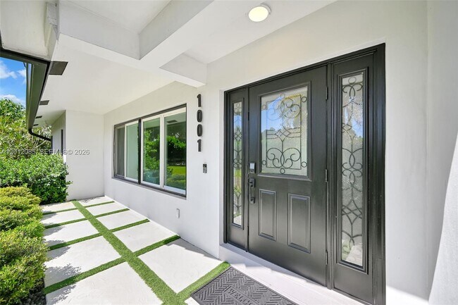 Foto del edificio - 1001 NW 4th Ct