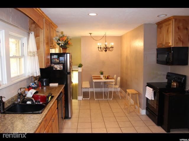Foto del edificio - 2 br, 1 bath Duplex - 170 300 North Main 2