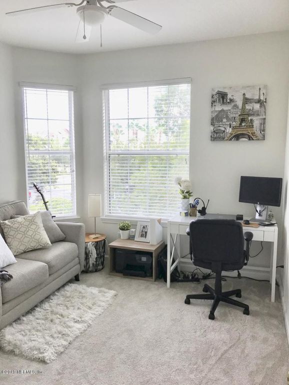 Foto del edificio - 7801 Point Meadows Dr