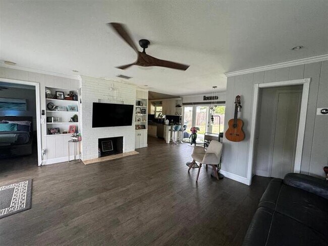 Foto del edificio - 1509 NE 35th St
