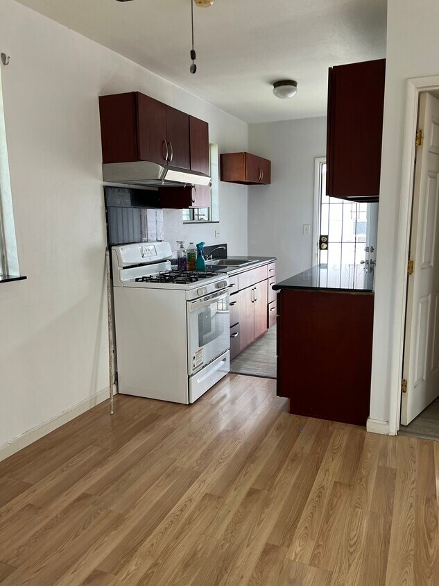 1658 Liliha St, Honolulu, HI 96817 Townhome Rentals in Honolulu HI