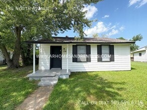 Building Photo - 134 North Ave