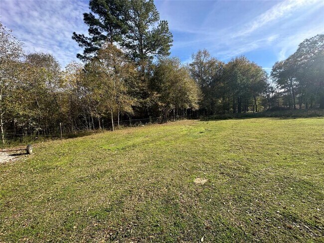 Building Photo - 636 County Rd 3731