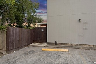 Building Photo - 114 Grand Ave