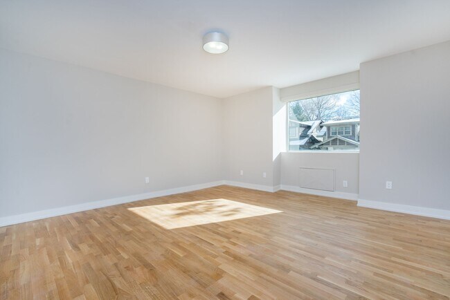 Building Photo - 3010 Queen Street East