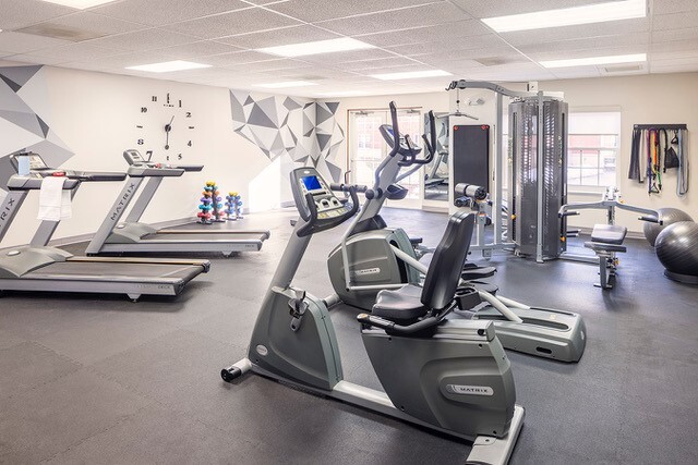 fitness room - Hanover Place - Active Adult 55+