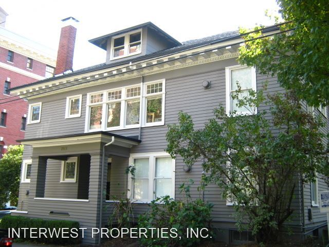 Building Photo - 117 NW King Ave