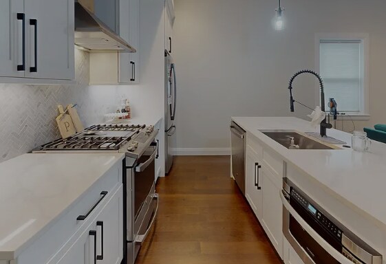 Primary Photo - 119 Barnes Ave