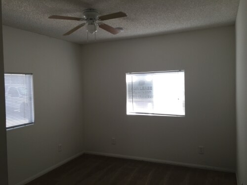 Building Photo - 1120 6th St