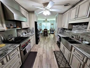 Building Photo - 481 Autumn Trail Cove