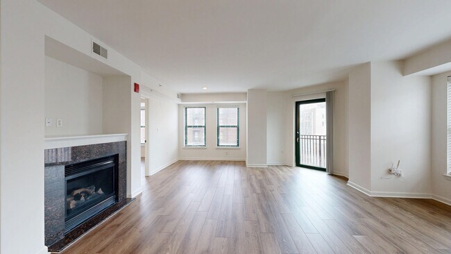 Interior Photo - 1301 Thomas Circle