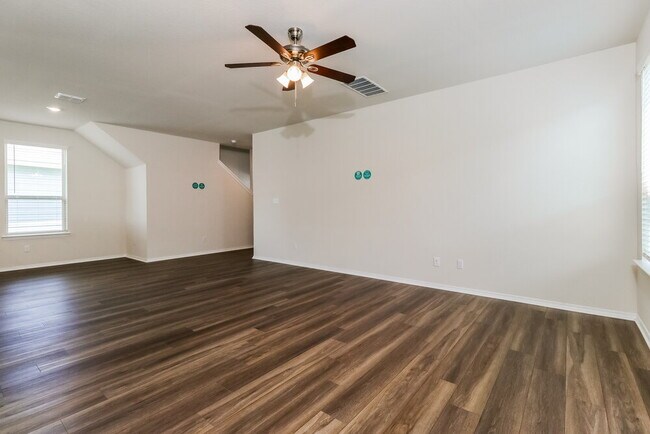 Foto del edificio - 183 Rosetta Rd