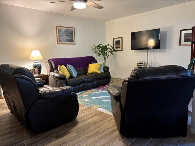 Foto del edificio - 17109 Waterbend Dr