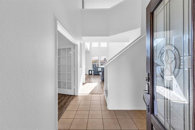 Foto del edificio - 1711 Twin Hills Way