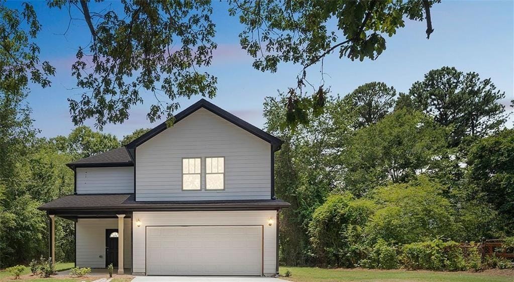 Foto principal - 106 E Cherry St