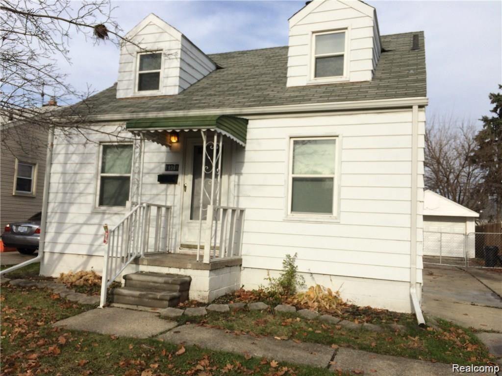 Foto principal - 19381 Washtenaw Street