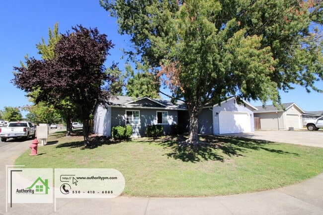 Building Photo - 3527 Savage Dr