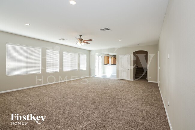 Foto del edificio - 5309 Spicebush St