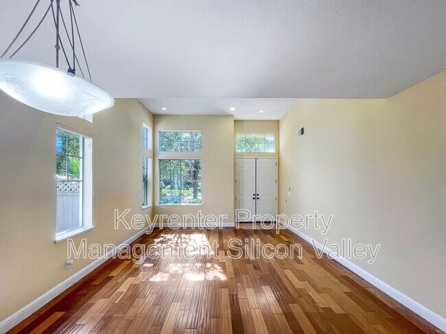 Foto del edificio - 3825 Venus Ct