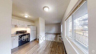 Building Photo - 1411 S Corona Ave