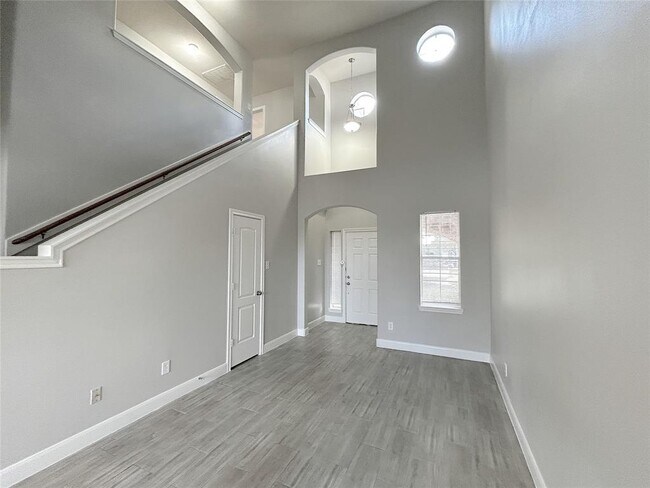 Building Photo - 12539 S Ashford Villa Ln