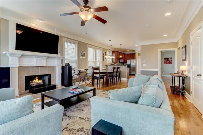 Foto del edificio - 345 Chastain St SE