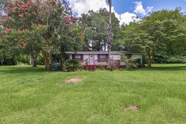 Building Photo - 10680 Mahan Dr