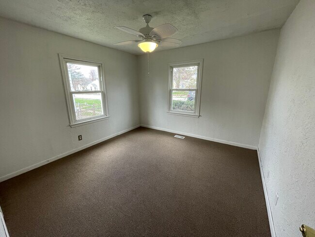 Foto del edificio - 921 NW D St