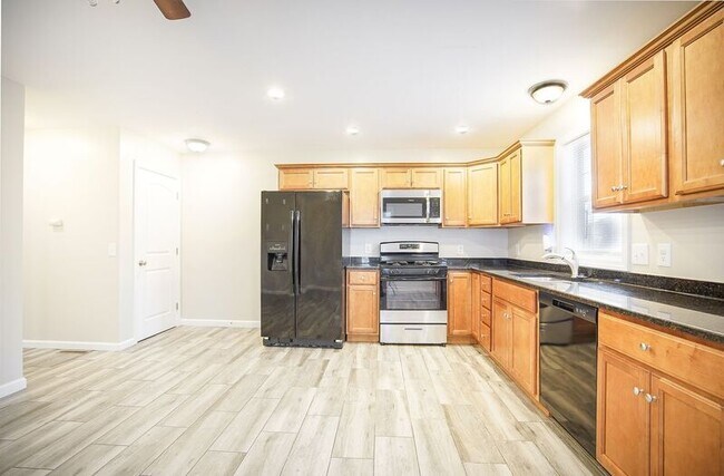 Foto del edificio - 160 Goodwin St