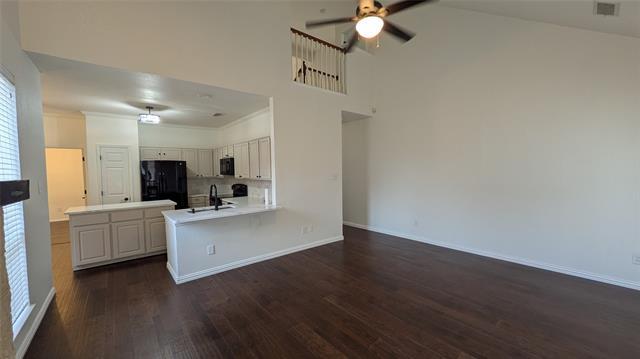 Foto del edificio - 2313 Suntree Ln