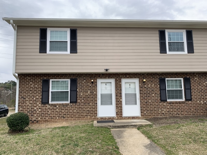 Primary Photo - 4205 Delbert Ave